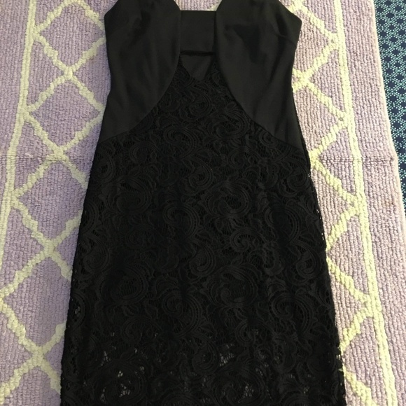 Dress - Picture 3 of 4